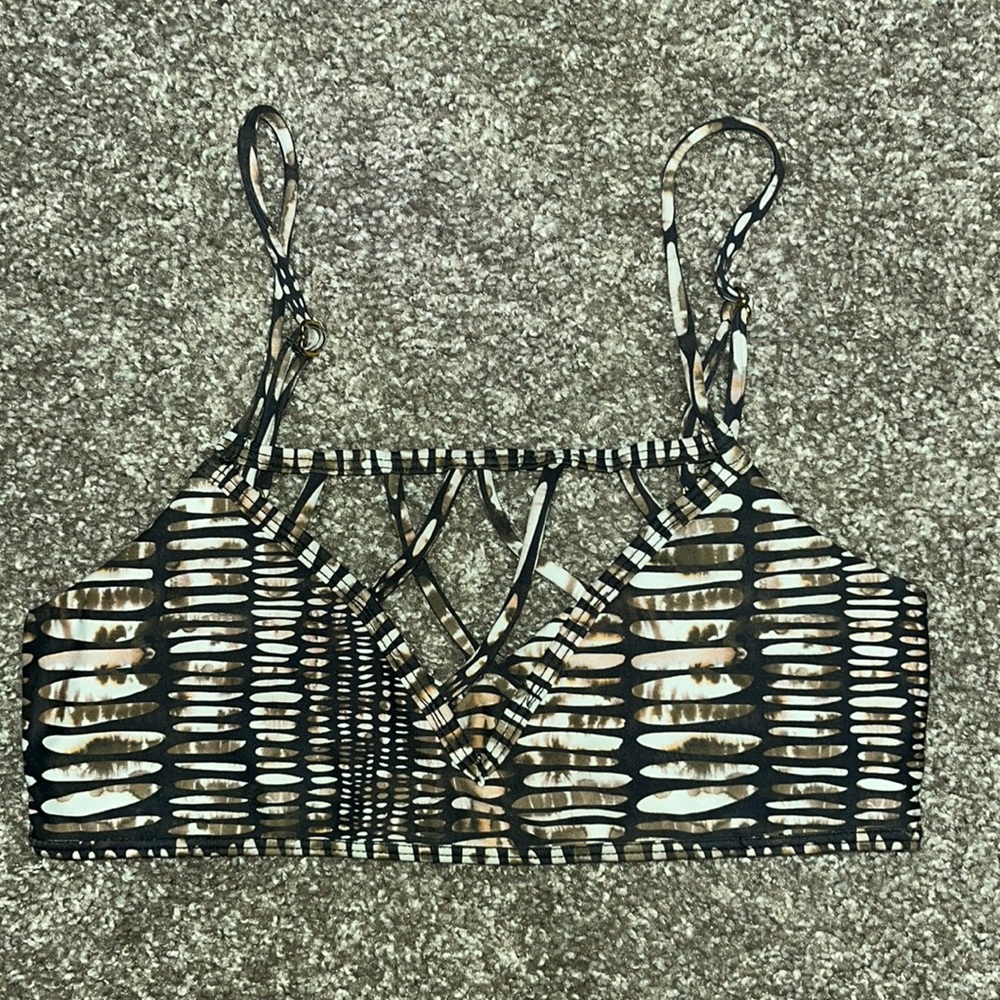 Printed women’s bikini top
